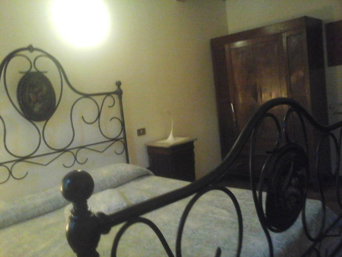 Casa Bindi Hotel Triana Esterno foto